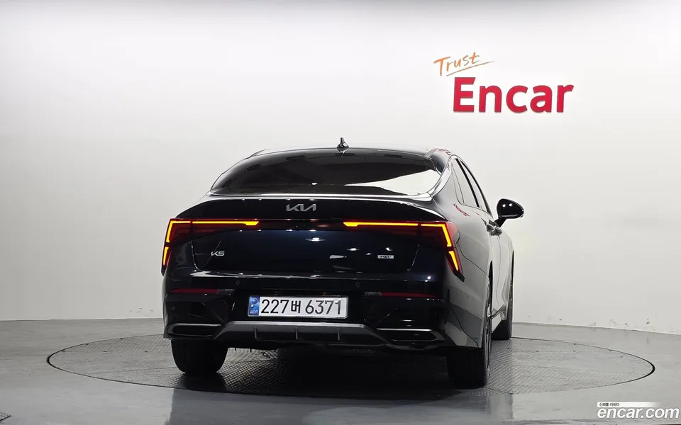 Kia K5 Hybrid 2024 — миниатюра 4