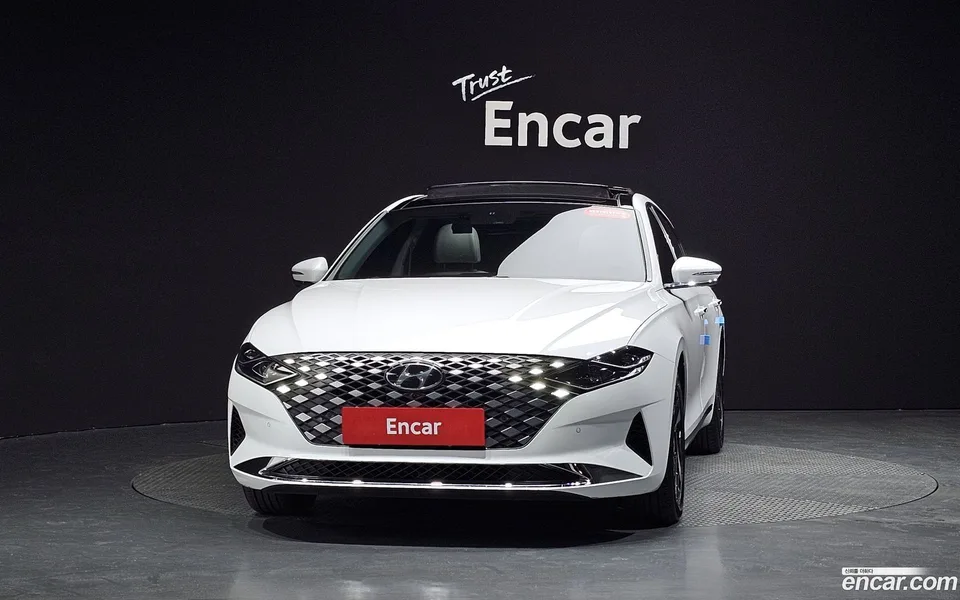 Hyundai Grandeur IG Hybrid 2022 — миниатюра 3
