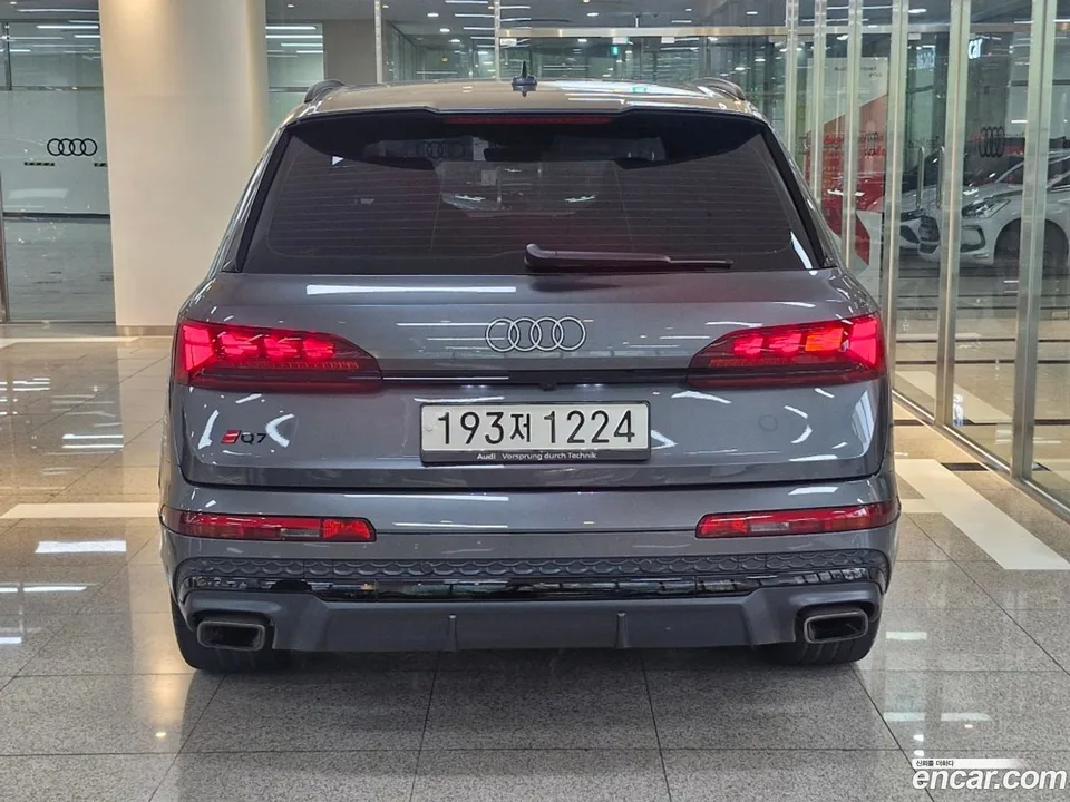 Audi Q7 (4M) 55 TFSI 2024 — миниатюра 4