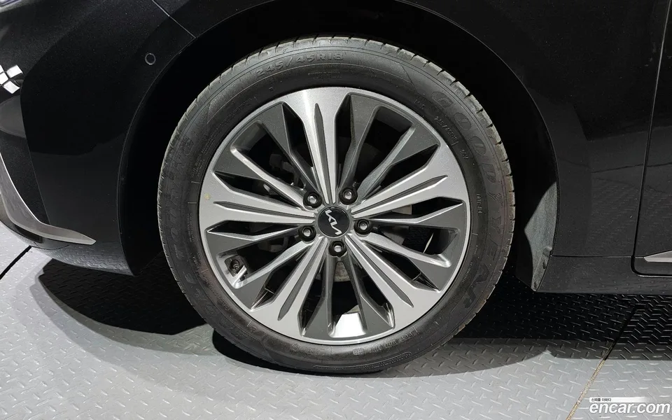 Kia K8 Hybrid 2024 — миниатюра 5