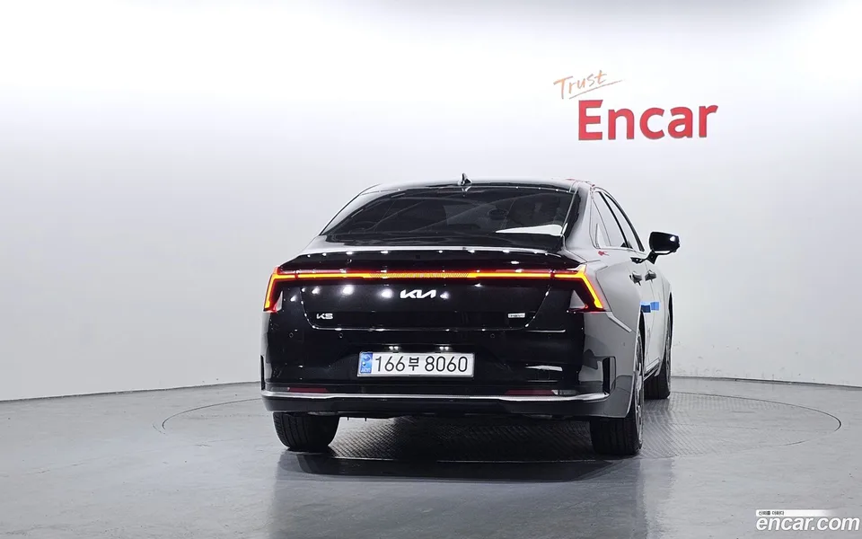 Kia K8 Hybrid 2025 — миниатюра 4