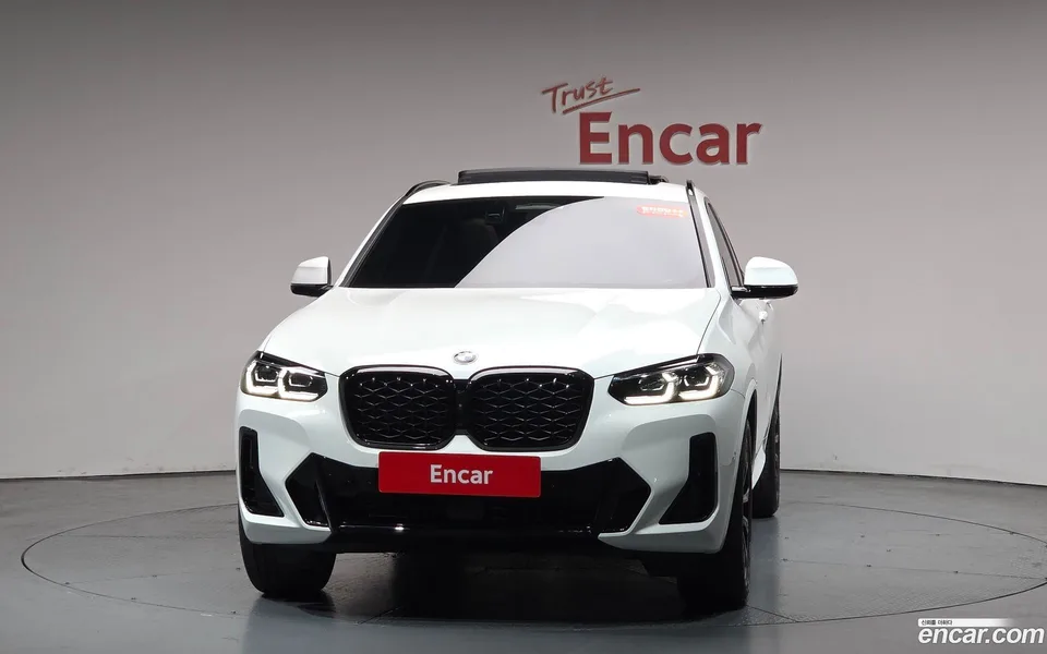 BMW X4 xDrive20i M 2025 — миниатюра 3