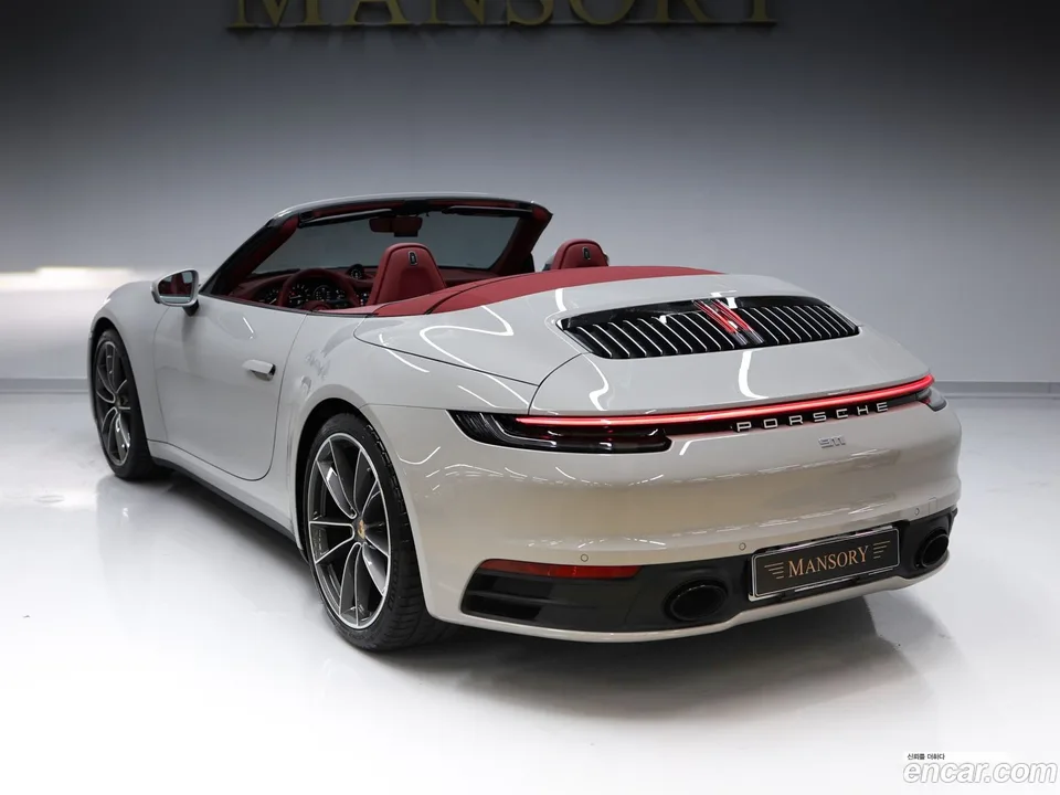 Porsche 911 (992) 4 2023 — миниатюра 2