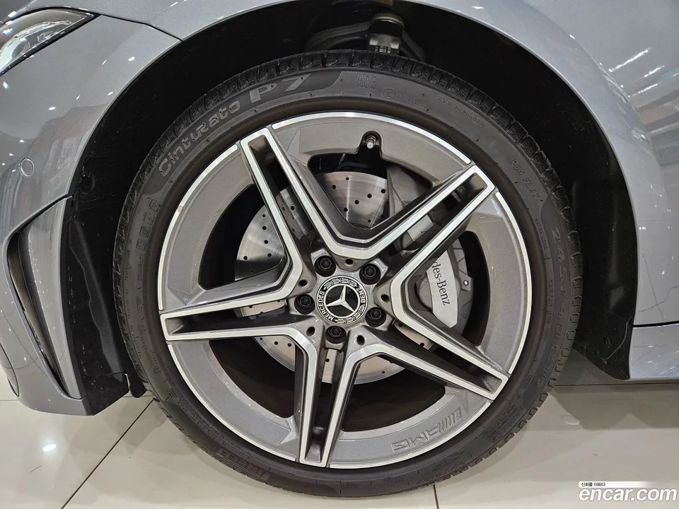 Mercedes-Benz CLS-Class CLS300d 4MATIC 2022 — миниатюра 5