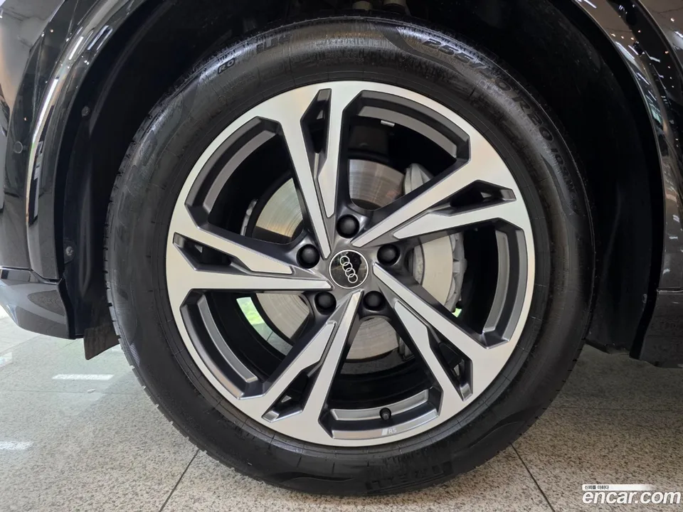 Audi Q6 e- 2025 — миниатюра 5