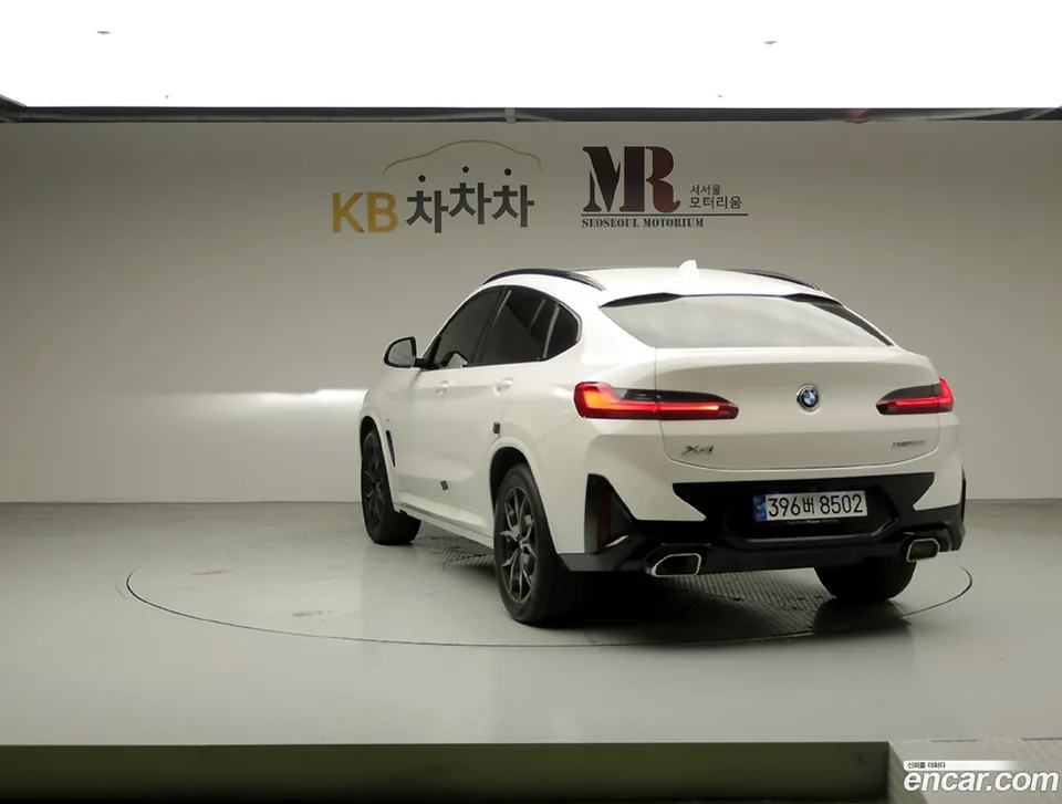BMW X4 xDrive20i M 2022 — миниатюра 4