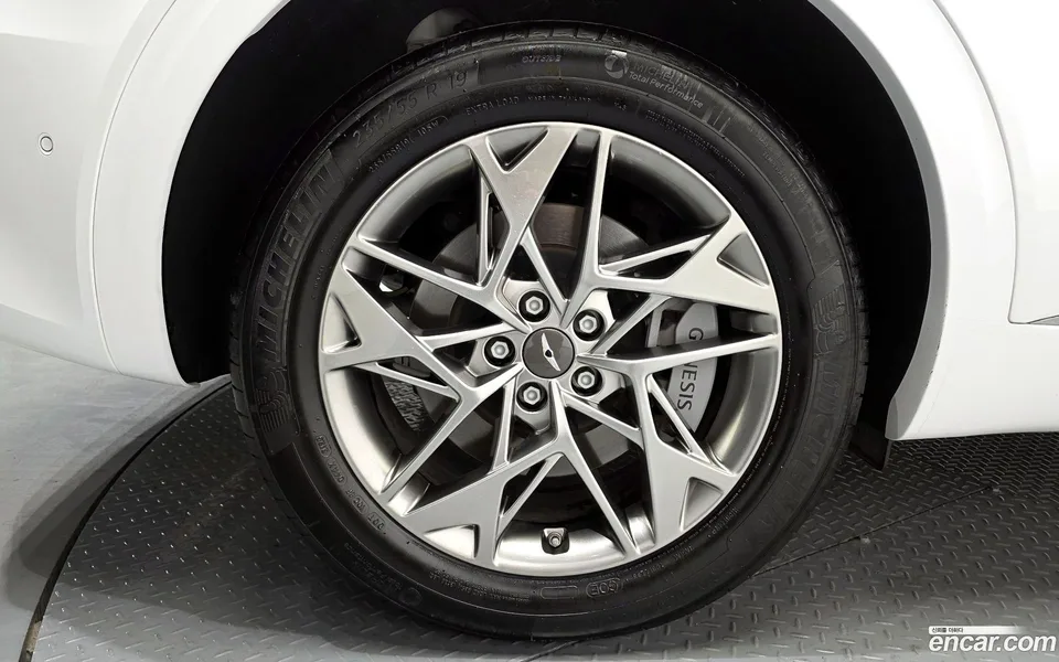 Genesis GV70 2.5T AWD 2023 — миниатюра 5