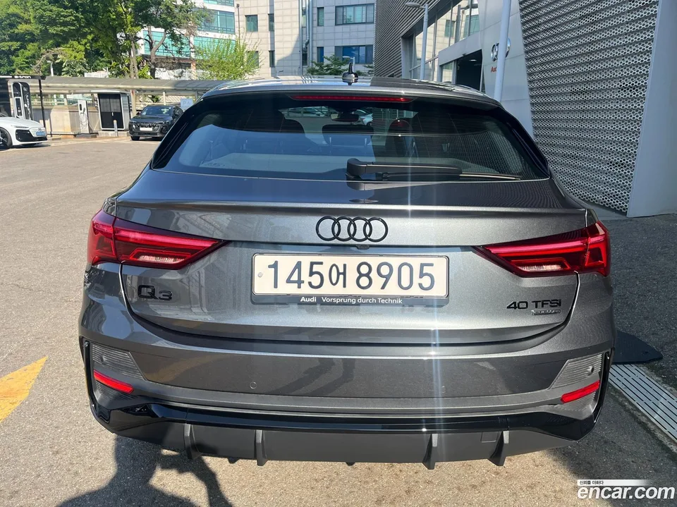 Audi Q3 40 TFSI 2025 — миниатюра 4