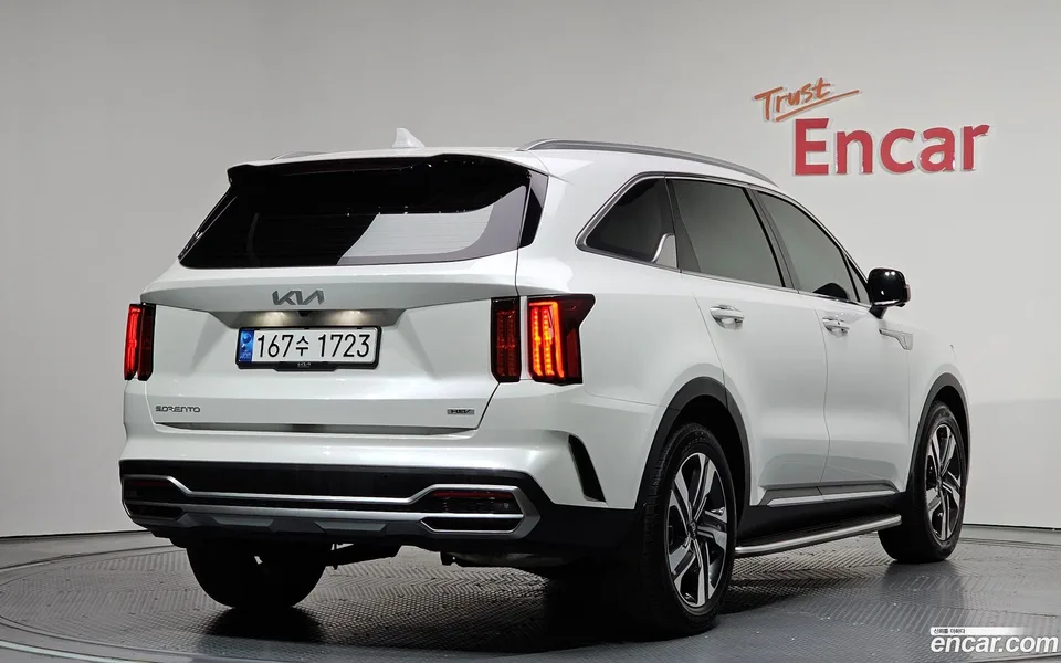 Kia Sorento HEV 1.6 2WD 2023 — миниатюра 2