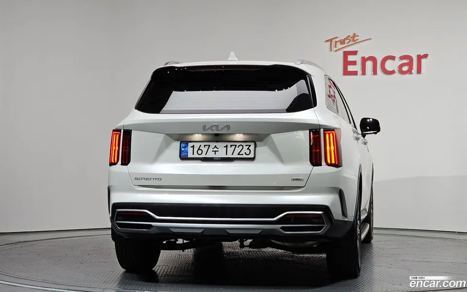 Kia Sorento HEV 1.6 2WD 2023 — миниатюра 4