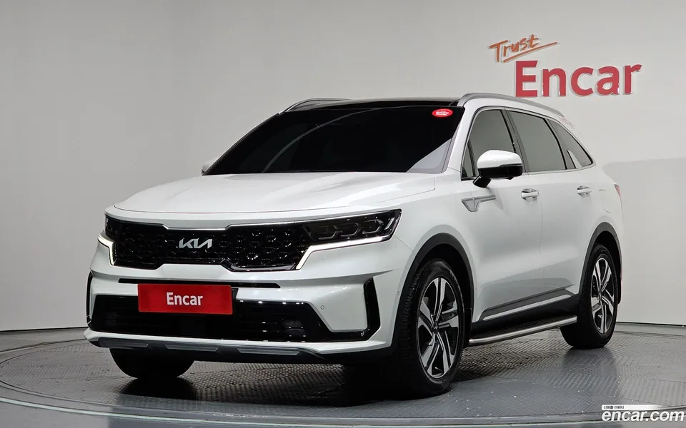 Kia Sorento HEV 1.6 2WD 2023 — фото 1, купить с доставкой в Москву
