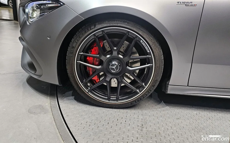 Mercedes-Benz CLA-Class AMG CLA 45 S 4MATIC+ 2023 — миниатюра 5