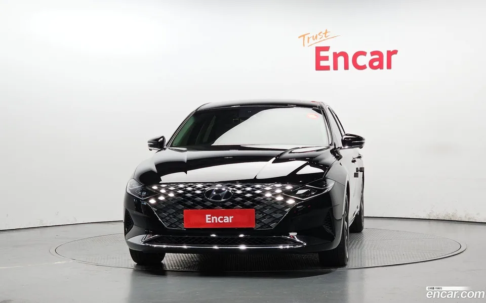 Hyundai Grandeur IG Hybrid 2022 — миниатюра 3