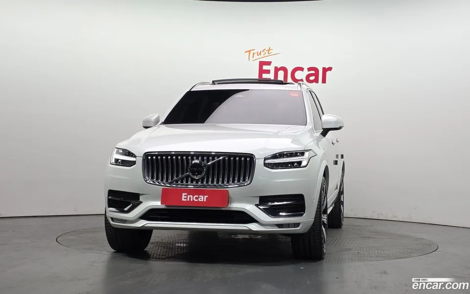 Volvo XC90 B6 2023 — миниатюра 3