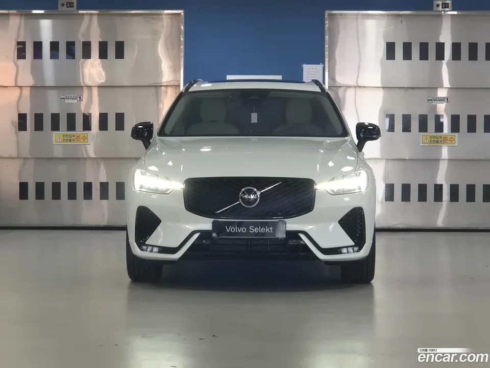 Volvo XC60 B5 2026 — миниатюра 2