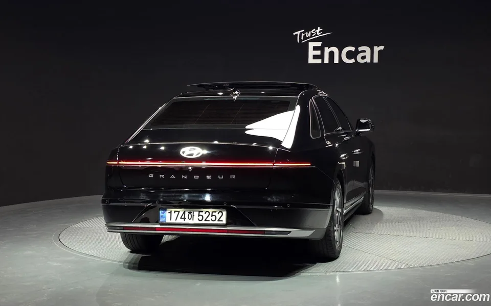 Hyundai Grandeur 2.5 2WD 2023 — миниатюра 4