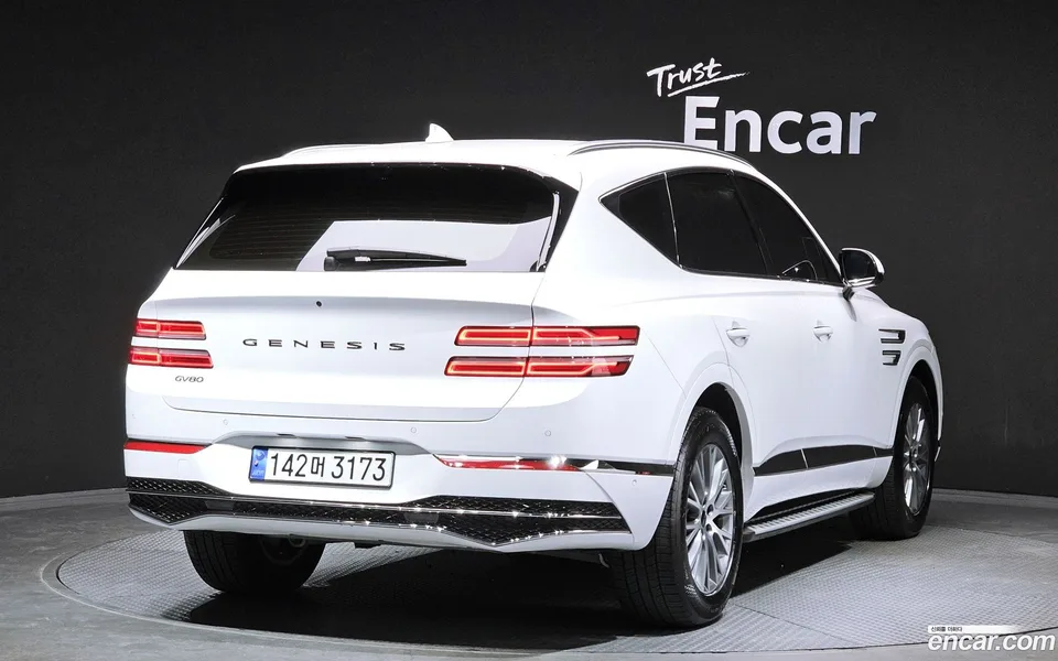 Genesis GV80 2.5T 2WD 2024 — миниатюра 2
