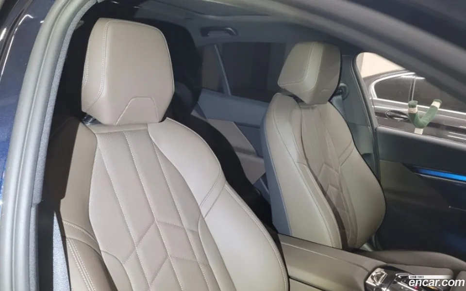 BMW 5 Series 520i M 2025 — миниатюра 5