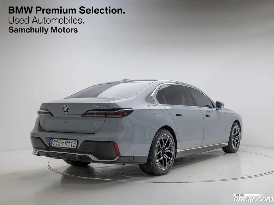 BMW 7 Series 740d xDrive M 2024 — миниатюра 4
