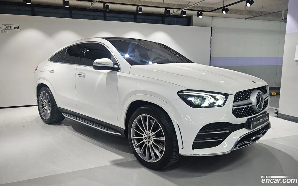 Mercedes-Benz GLE-Class GLE400d 4MATIC 2023 — миниатюра 2