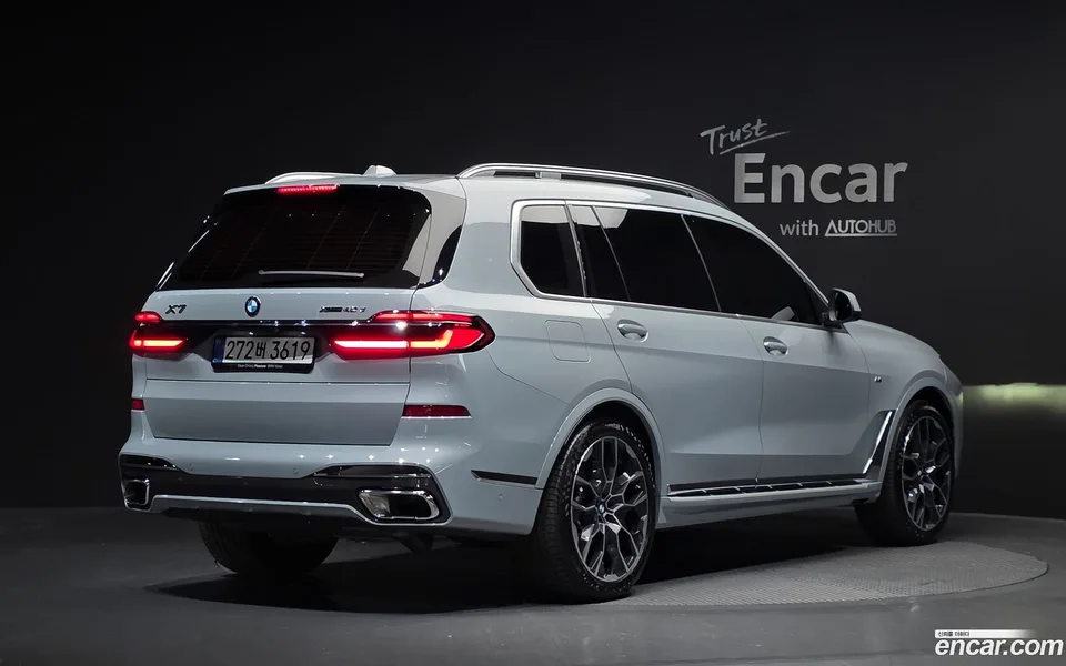BMW X7 xDrive 40d M 6 2025 — миниатюра 2