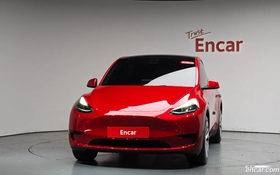 Tesla Model Y RWD 2023 — миниатюра 3