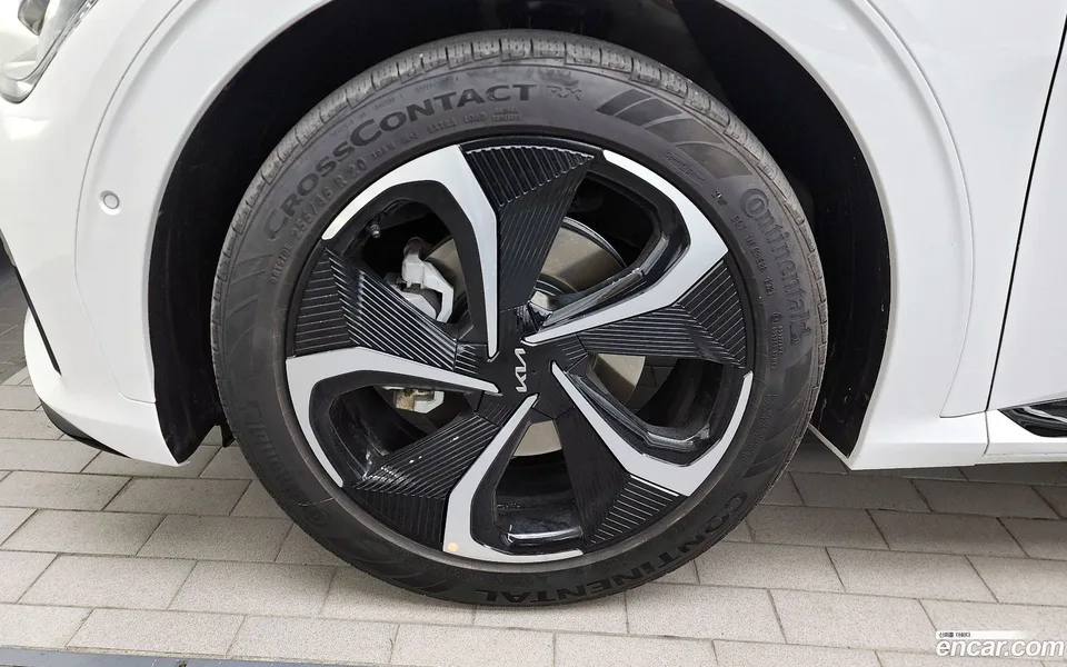 Kia EV6 2022 — миниатюра 5