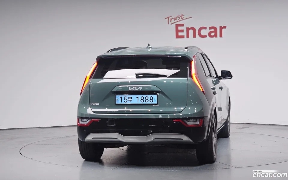 Kia Niro EV 2022 — миниатюра 4