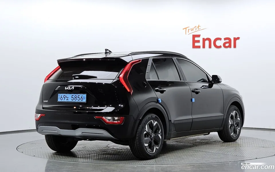 Kia Niro EV 2023 — миниатюра 2