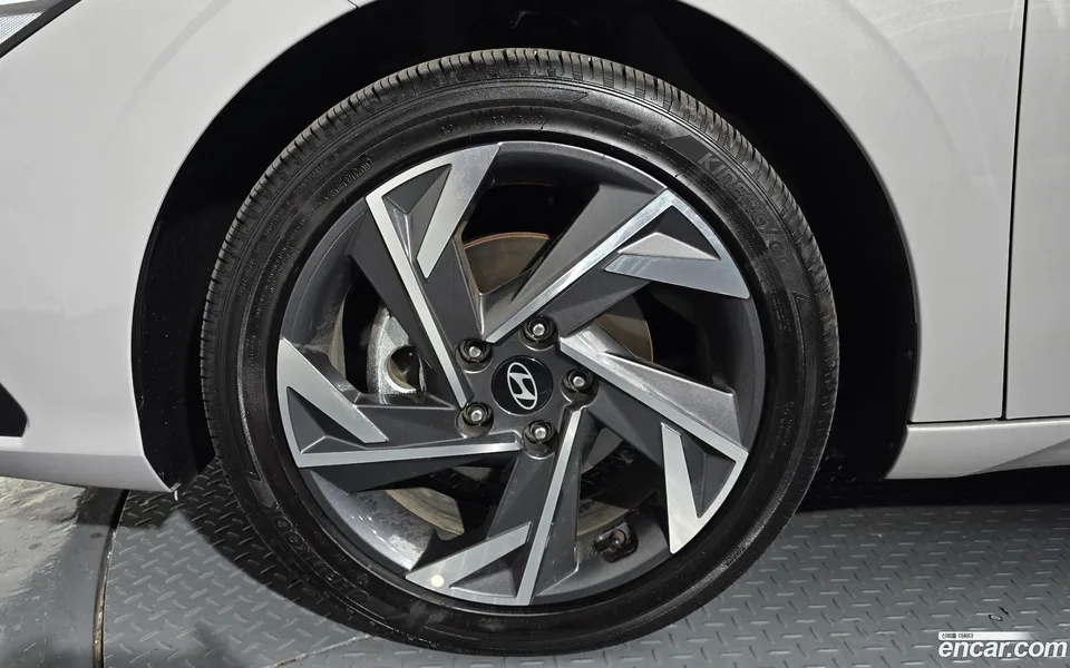 Hyundai Avante CN7 1.6 2025 — миниатюра 5