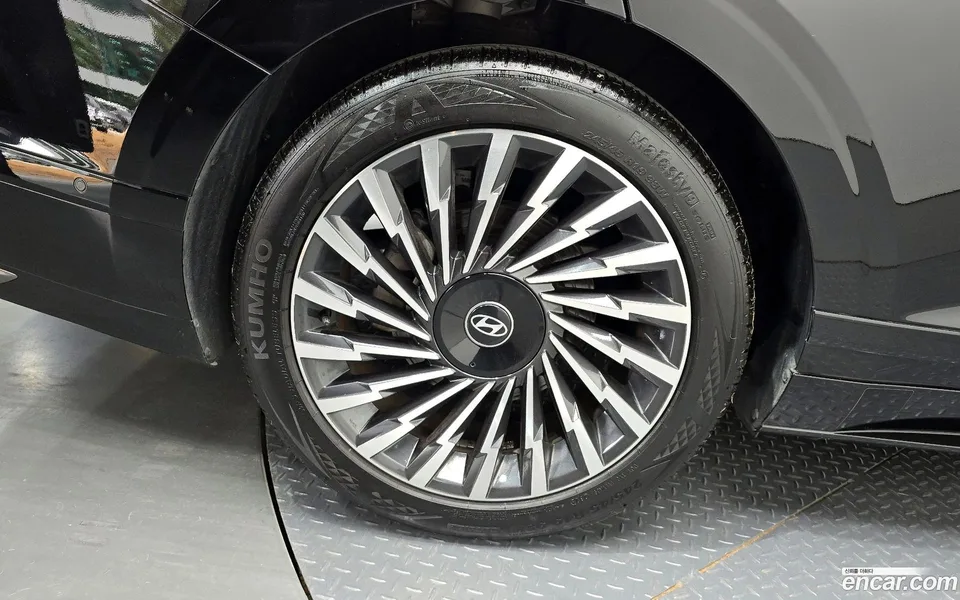 Hyundai Grandeur Hybrid 2023 — миниатюра 5