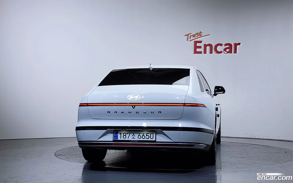 Hyundai Grandeur 2.5 2WD 2024 — миниатюра 4