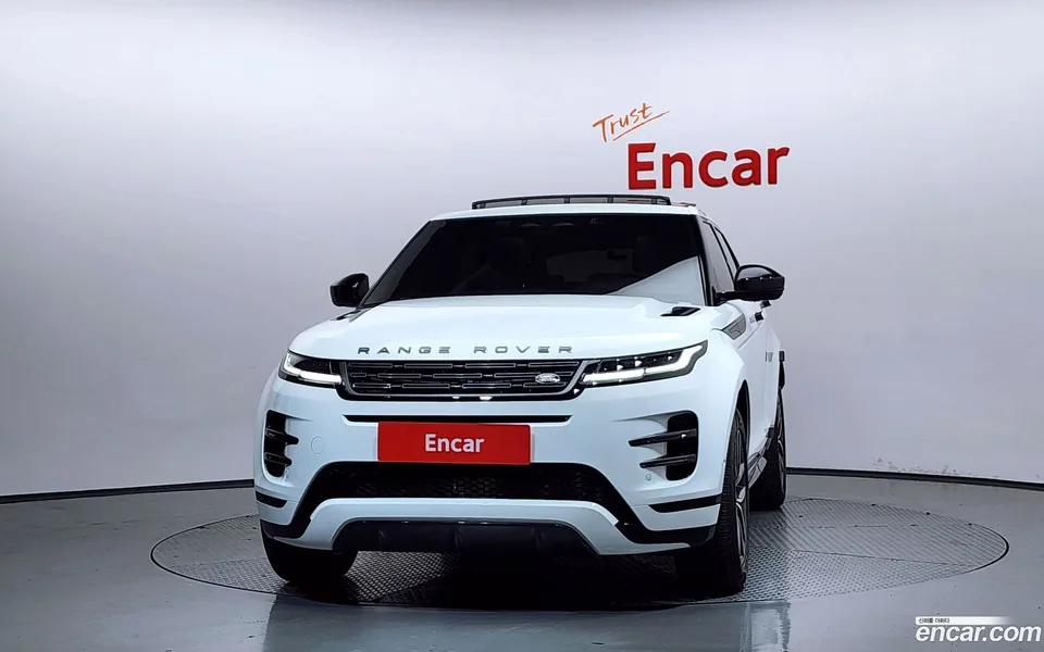 Land Rover Range Rover Evoque P250 SE 2025 — миниатюра 3