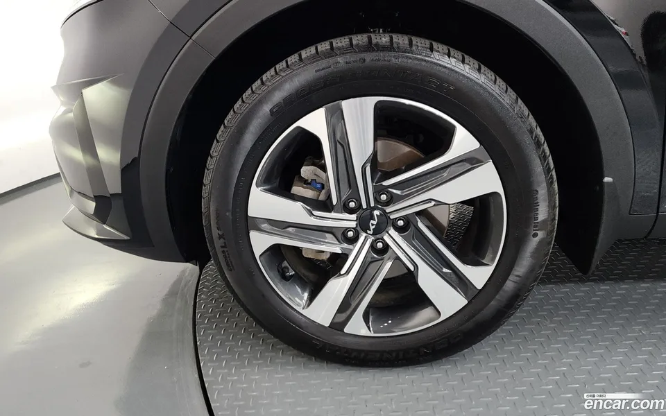 Kia Sorento HEV 1.6 2WD 2023 — миниатюра 5