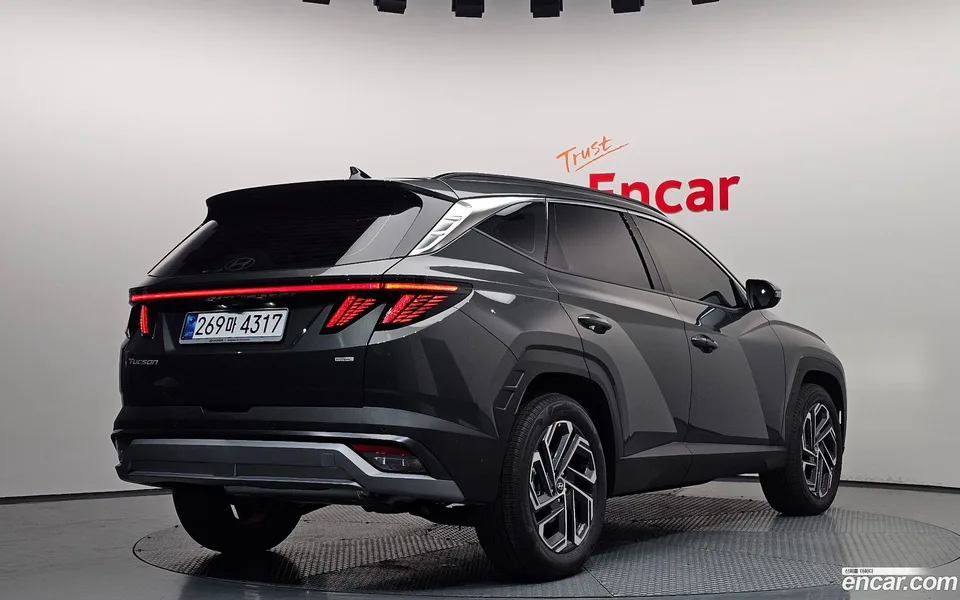 Hyundai Tucson Hybrid NX4 HEV 1.6 4WD 2025 — миниатюра 2