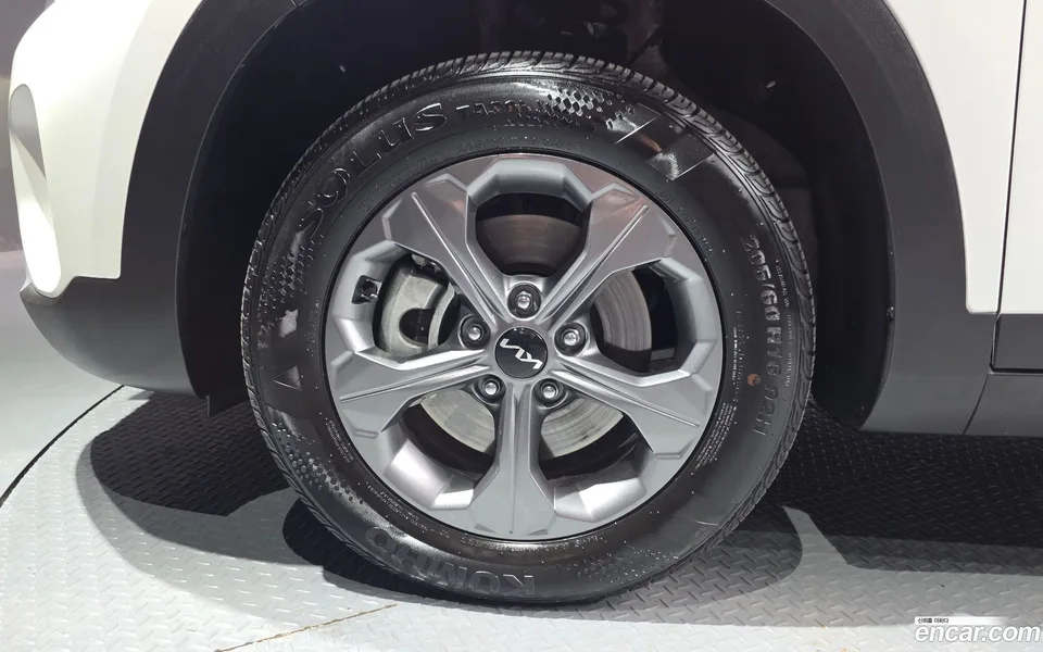Kia Seltos 1.6 2WD 2025 — миниатюра 5