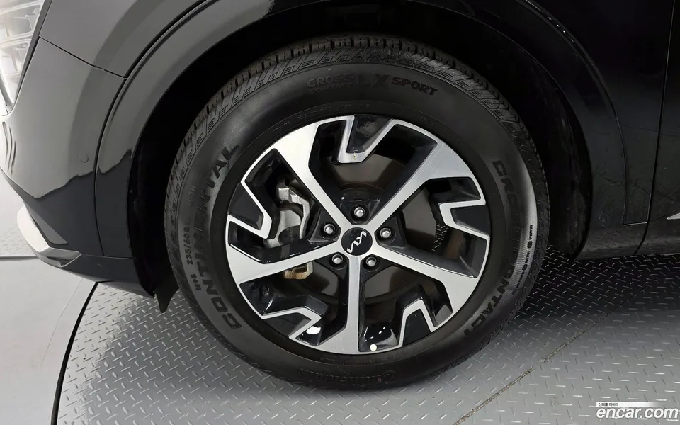 Kia Sportage Hybrid 2WD 2023 — миниатюра 5