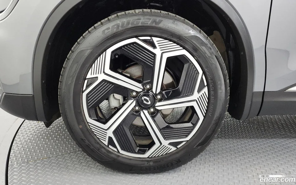 Renault Samsung QM6 2.0 GDe RE 2WD 2024 — миниатюра 5