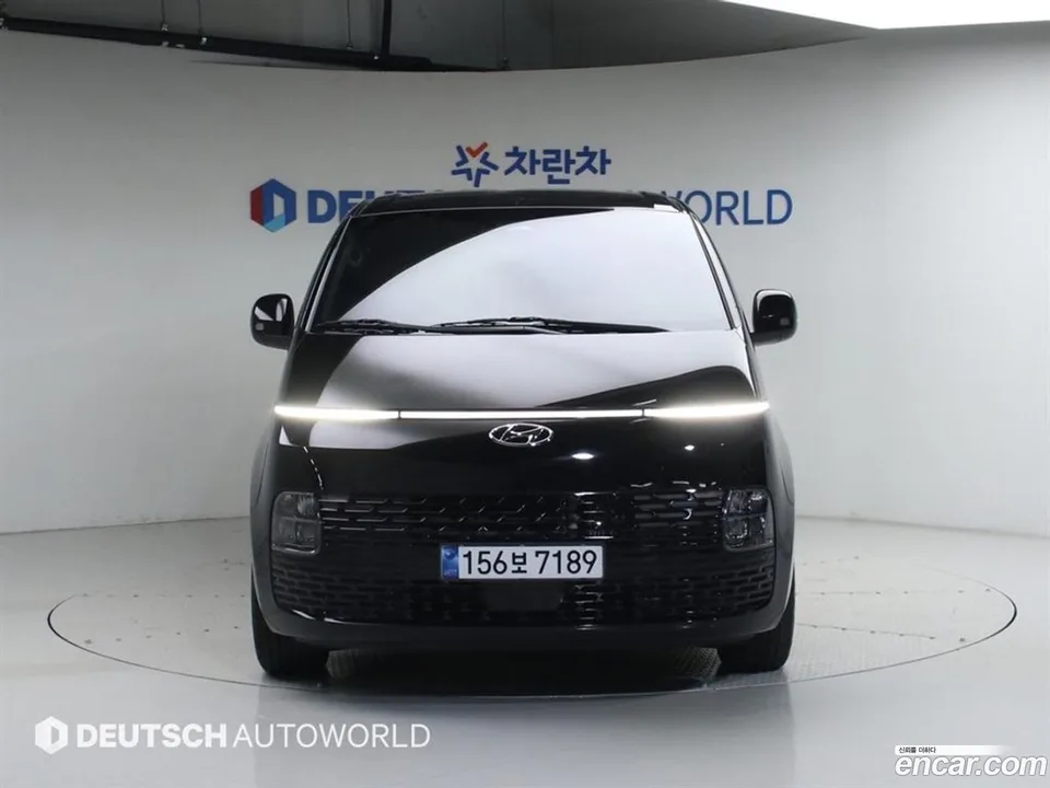 Hyundai Staria 9 2022 — миниатюра 3