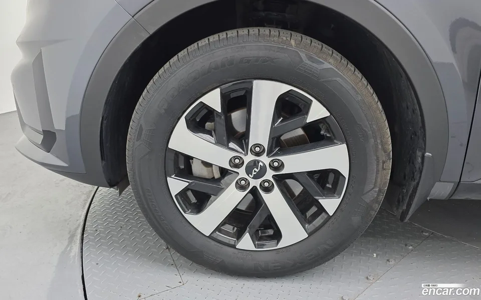 Kia Sorento 2.2 2WD 2023 — миниатюра 2