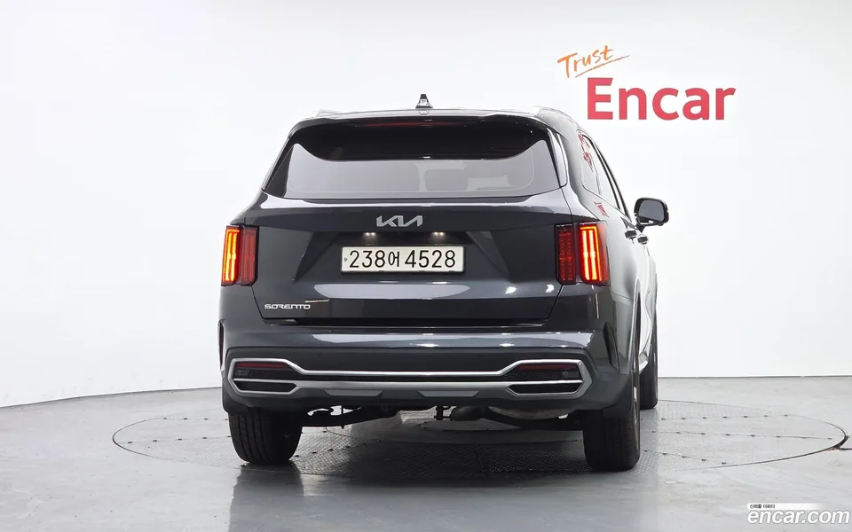 Kia Sorento 2.2 2WD 2023 — миниатюра 4