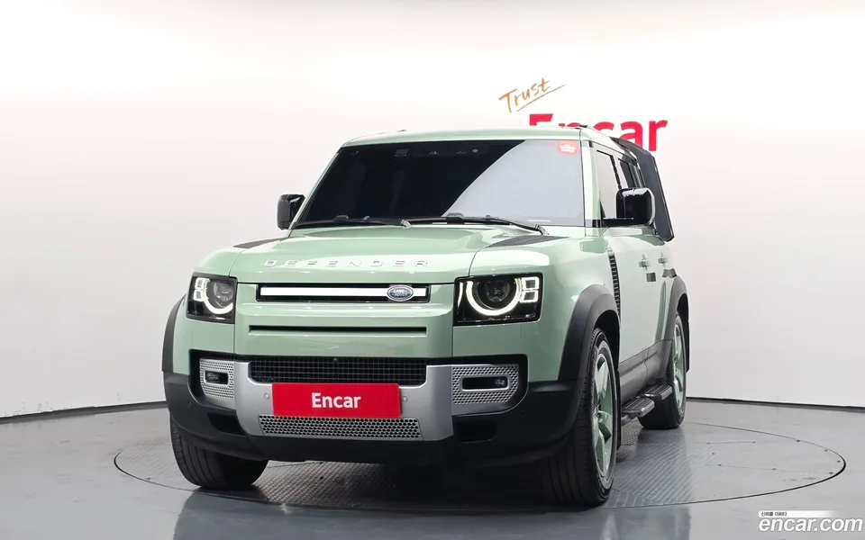 Land Rover Defender 110 D300 75th 2023 — миниатюра 3