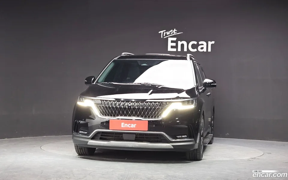 Kia Carnival 7 2023 — миниатюра 3