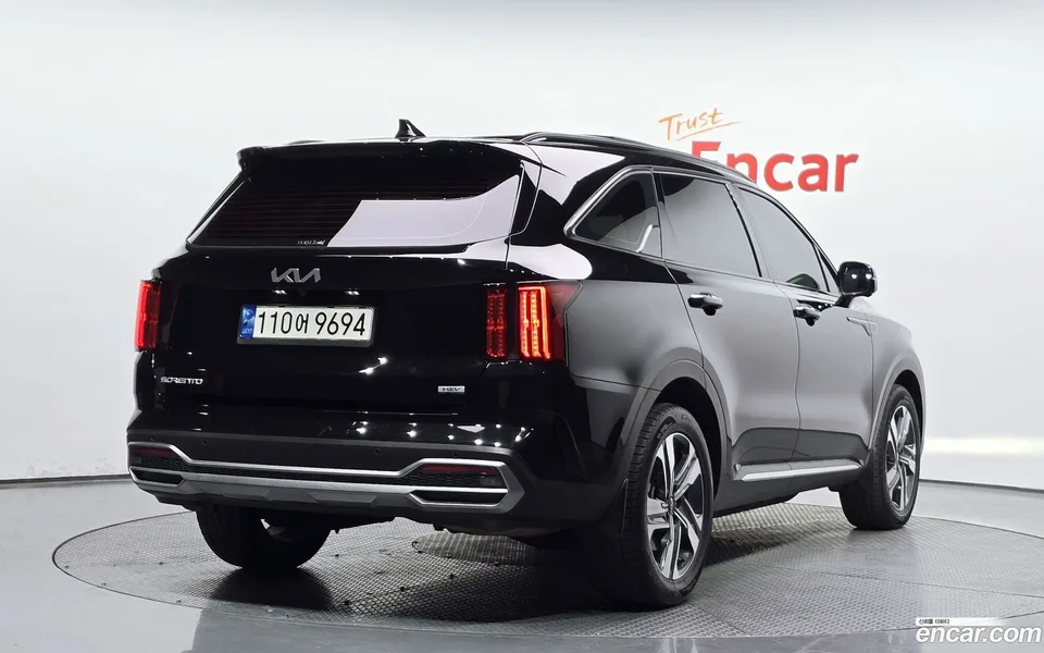 Kia Sorento HEV 1.6 2WD 2022 — миниатюра 2