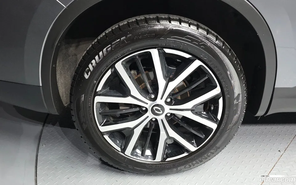 Renault Samsung QM6 2.0 GDe RE 2WD 2023 — миниатюра 5
