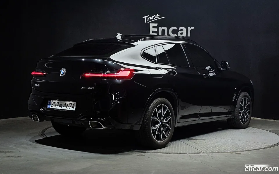 BMW X4 xDrive20i M 2024 — миниатюра 2