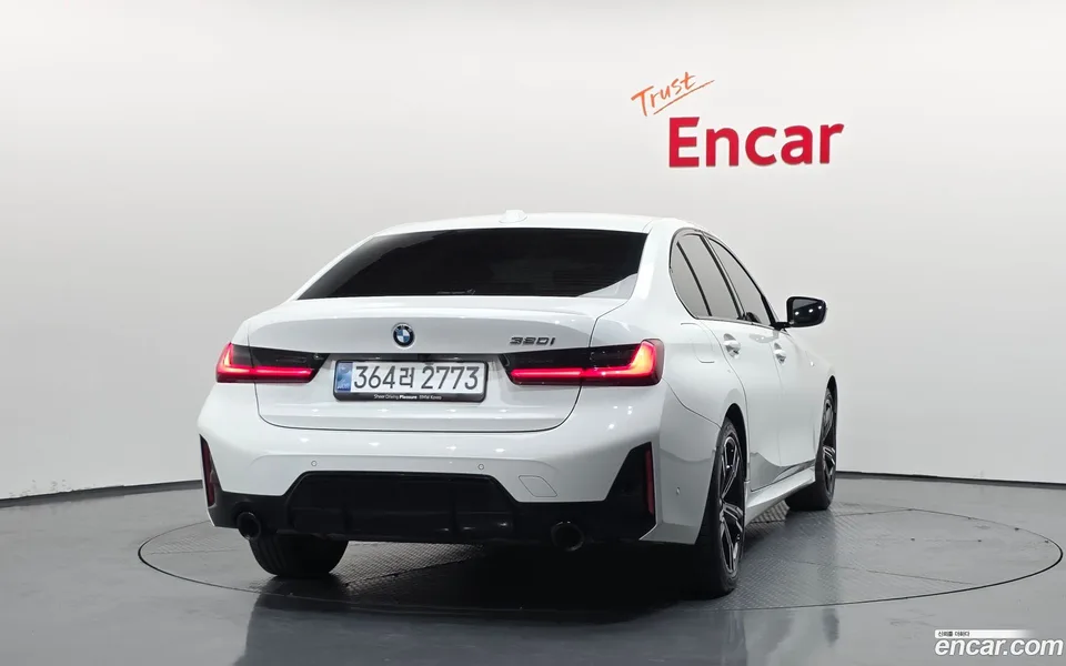 BMW 3 Series 320i M 2025 — миниатюра 4