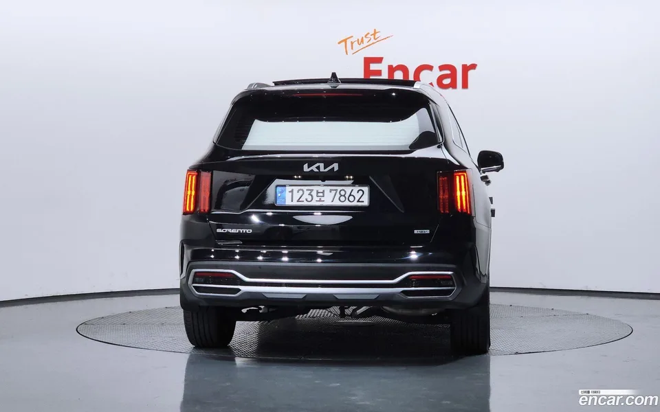 Kia Sorento HEV 1.6 2WD 2023 — миниатюра 4
