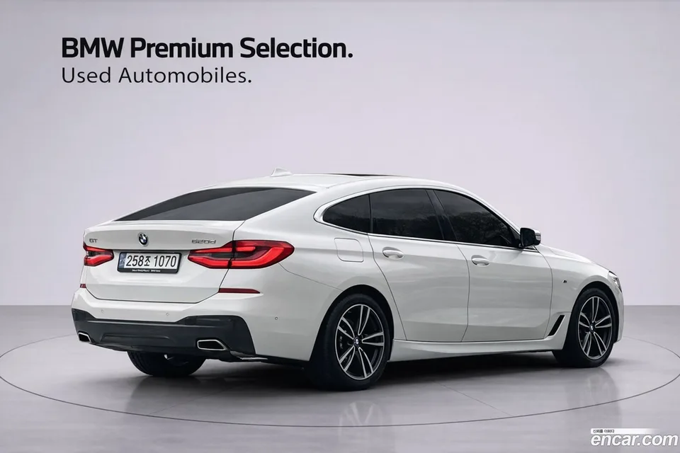 BMW 6 Series GT 620d M 2023 — миниатюра 2