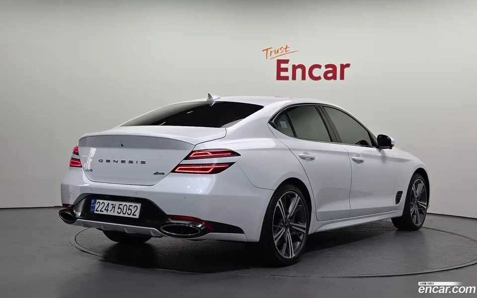 Genesis G70 2.5T 4WD 2023 — миниатюра 2